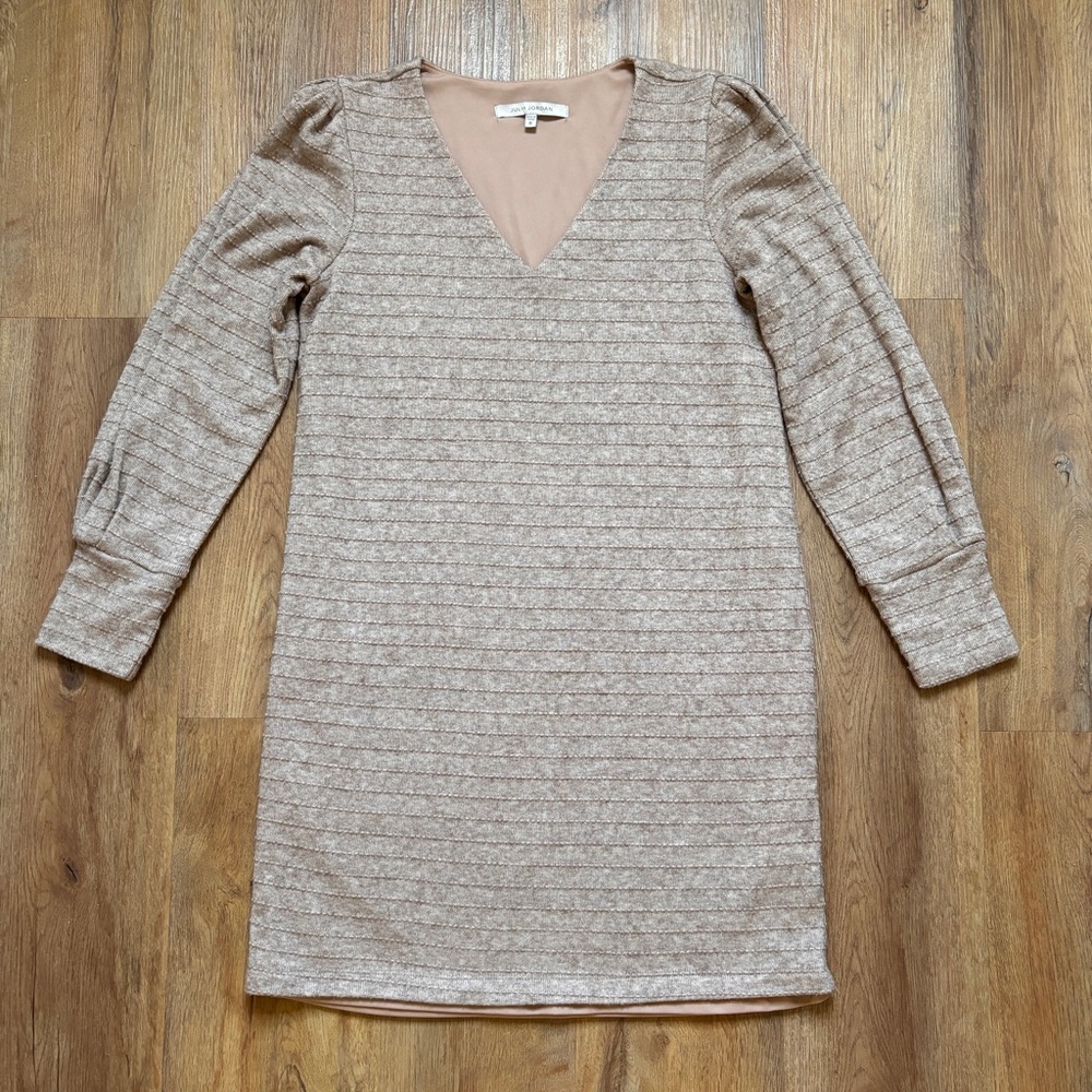 Julia Jordan Beige Long Sleeve Sweater Mini Dress Sz.8 (9)